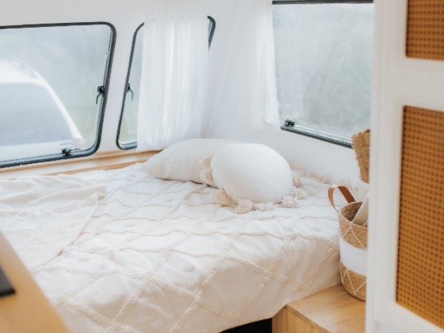 apartamenti uz riteniem 2ee