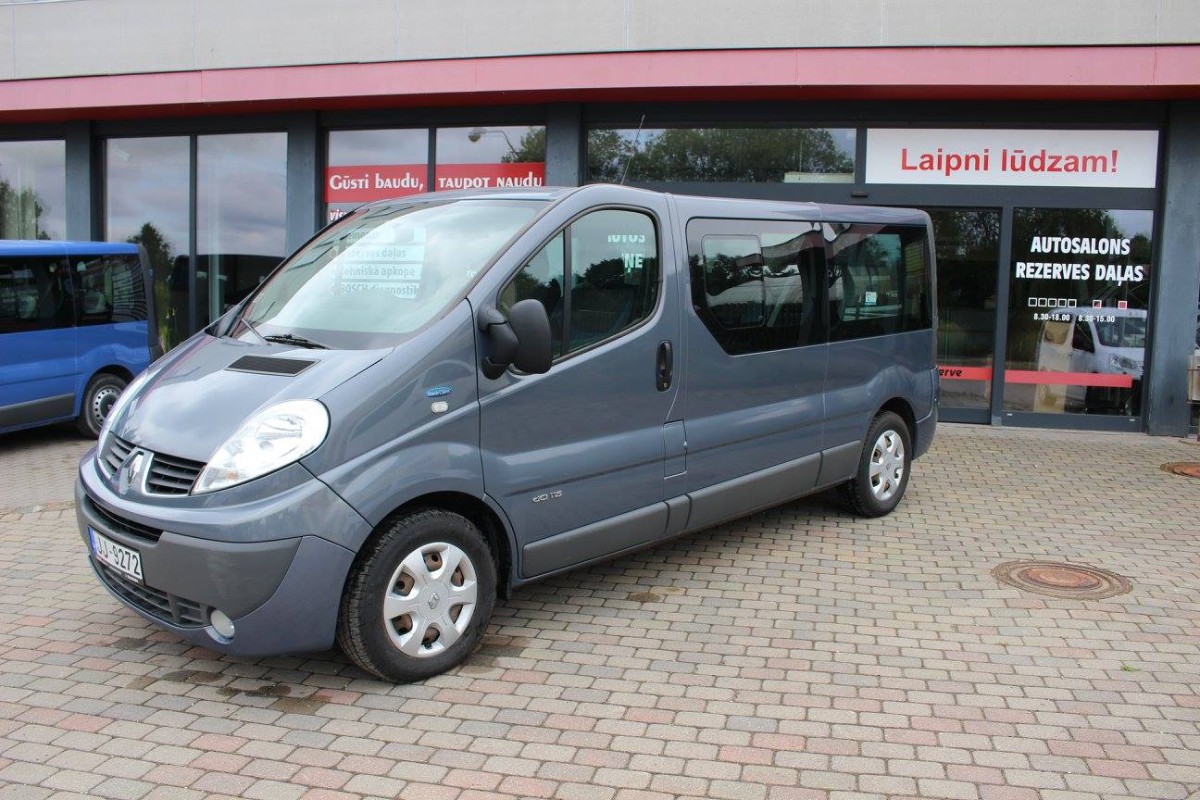 RENAULT TRAFIC L2 / 2.0d / Kuldīga ?