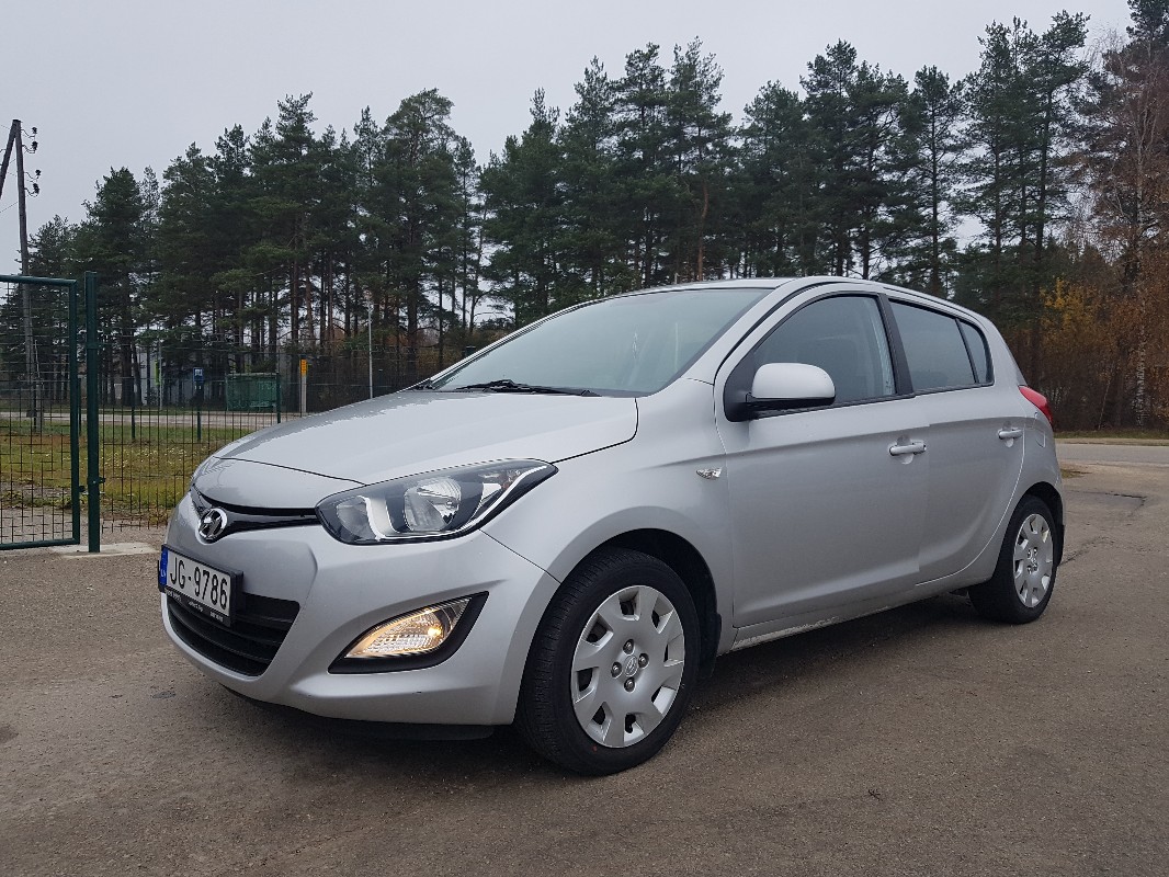 Hyundai i20
