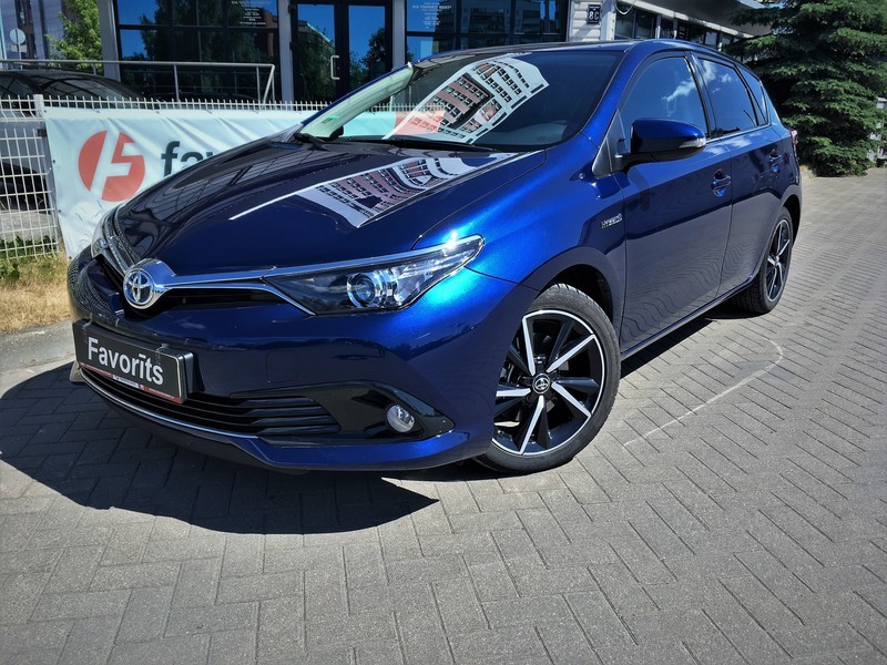 Toyota Auris 2018, 1.8H A/T 3.9l/100km