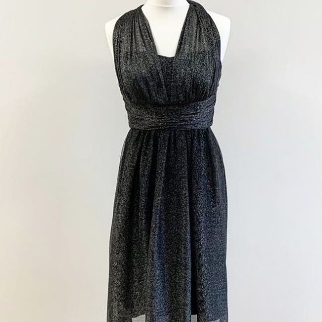 DRESSES
