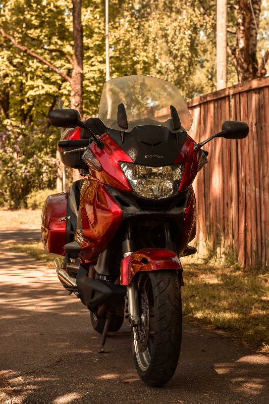 Honda NT700