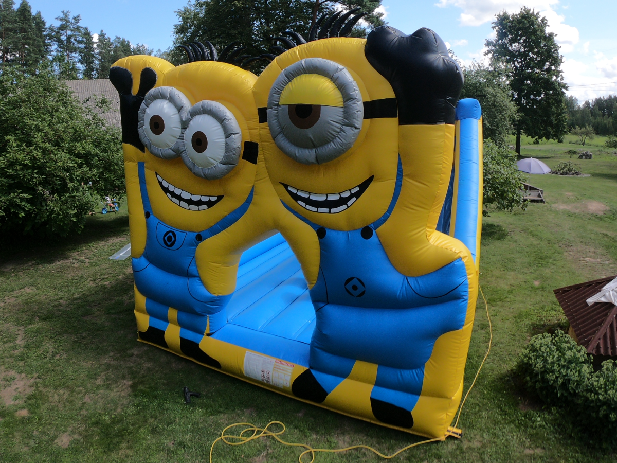 Piepūšamās atrakcijas "Minions" noma