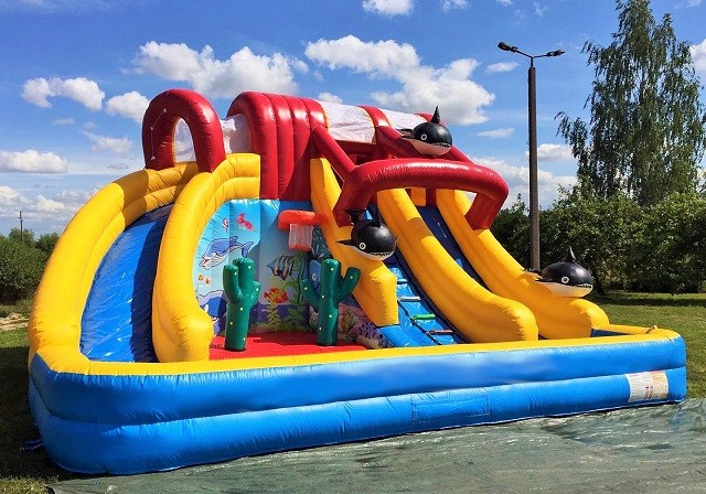 Piepūšamā atrakcija "Ūdens pasaule"