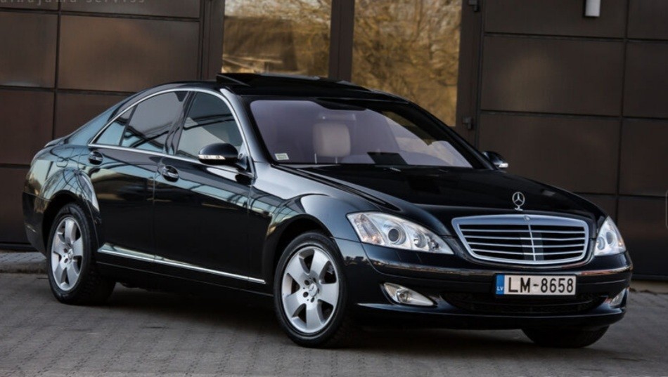 MERCEDES-BENZ S320